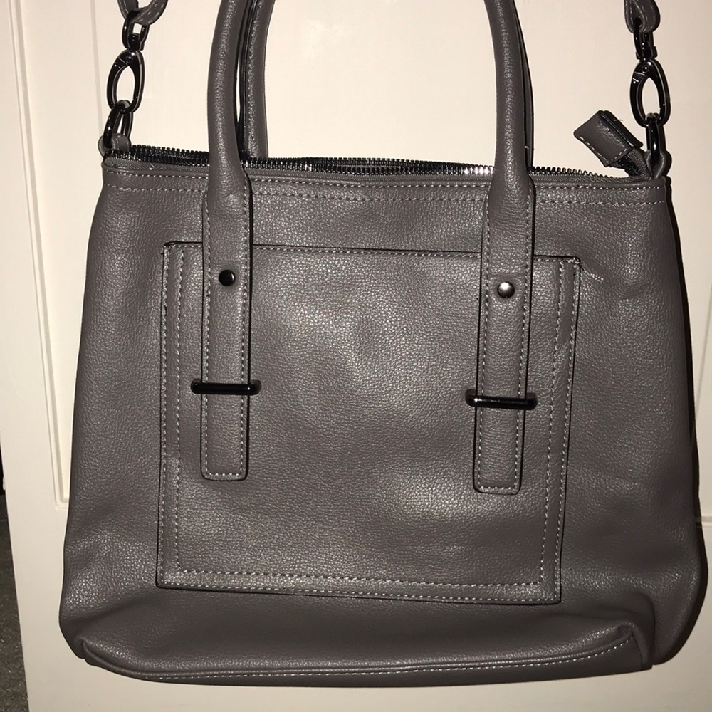 Gray purse with adjustable strap